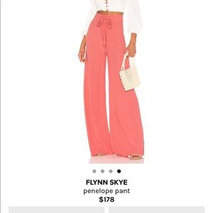Wide leg pants